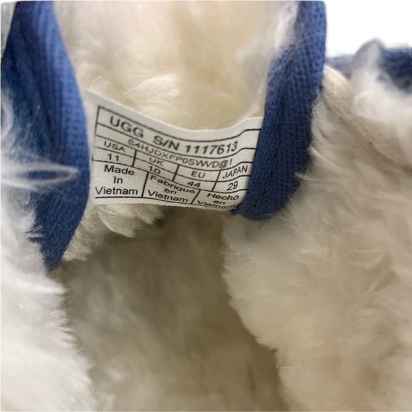 UGG Men’s Neumel Natural Ankle Chukka Boots - Picture 12 of 12